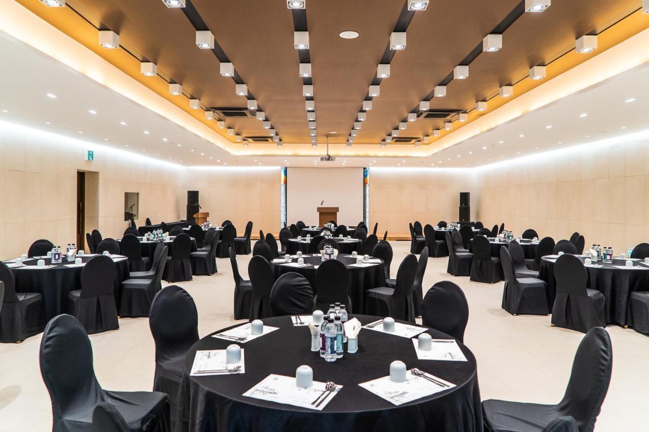 Namhae Sports Park Hotel Экстерьер фото